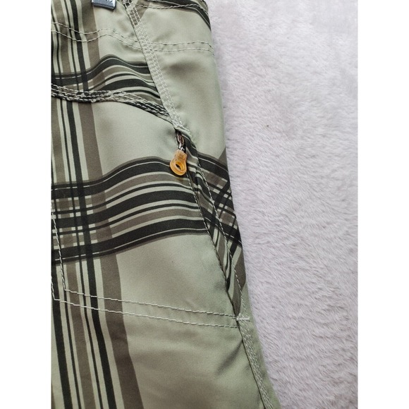 Wonderwall Board Shorts Mens 34 Green Plaid 100% Polyester Zip Pocket Drawstring - Picture 5 of 8